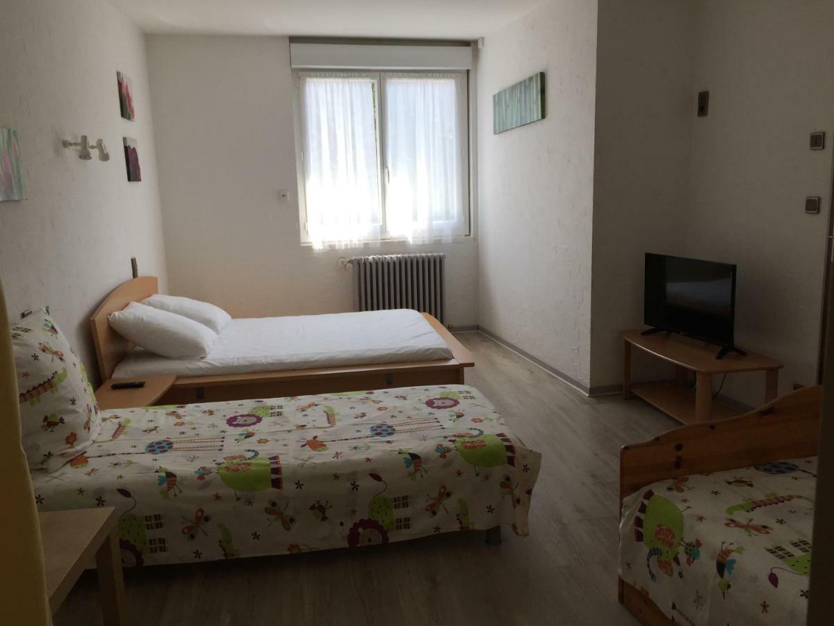 L' Auberge Campagnarde, Lourdes Poueyferre Экстерьер фото